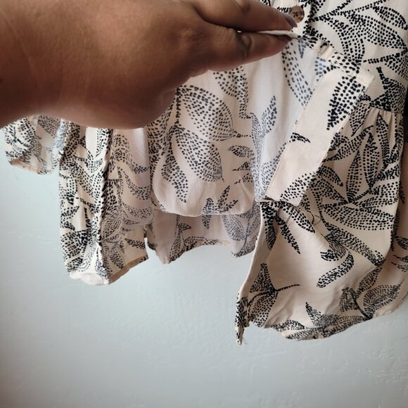 Indigo Rose Plus Size Leaves Boho Blouse - Picture 3 of 7